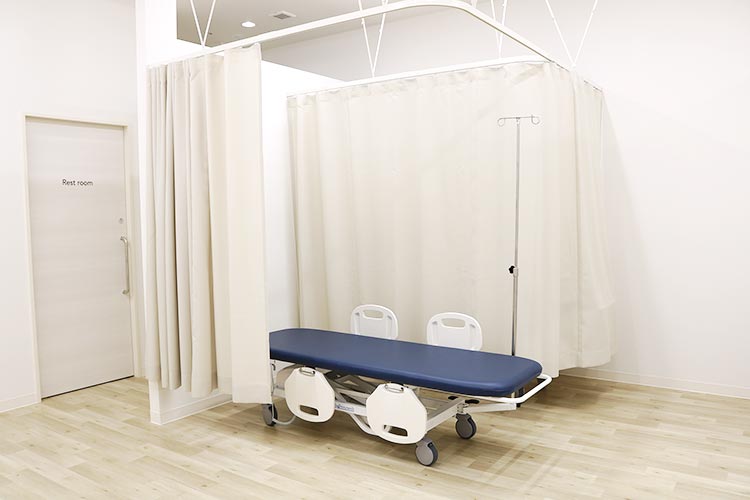 リラックスいただけるようにリカバリー時にはカーテンを利用いたします